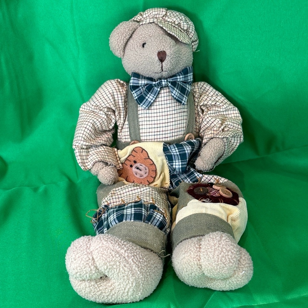 Dan Dee teddy bear collectors choice 17” (male)